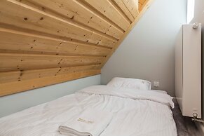 Royal Hill Residence