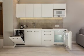 Royal Hill Residence