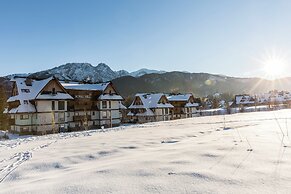 Royal Hill Residence