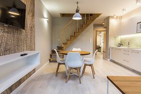 Royal Hill Residence