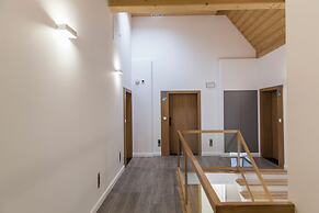 Royal Hill Residence