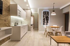 Royal Hill Residence