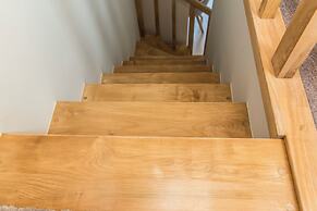 Royal Hill Residence