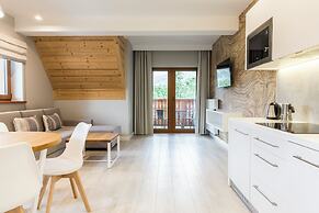 Royal Hill Residence