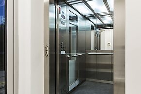 Royal Hill Residence