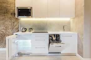 Royal Hill Residence