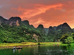 Trang An International Hotel