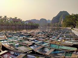 Trang An International Hotel