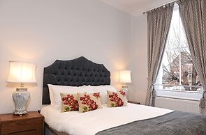 Bicknell House Hyde 1st