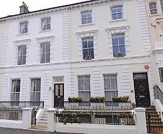 Bicknell House Hyde 1st