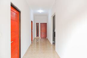 OYO 1519 Axl Residence