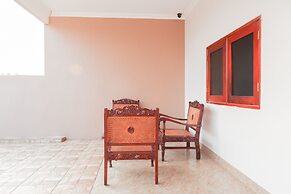 OYO 1519 Axl Residence