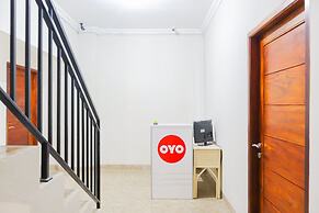 OYO 1519 Axl Residence