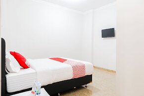 OYO 1519 Axl Residence