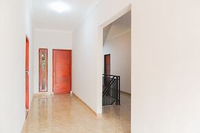 OYO 1519 Axl Residence