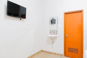 OYO 1519 Axl Residence