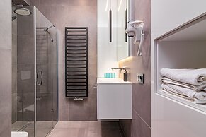 Odrzańska Residence by Boogie Apartments