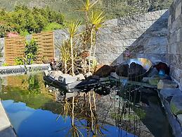 La Croisee Des Sentiers