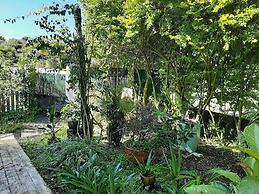 La Croisee Des Sentiers