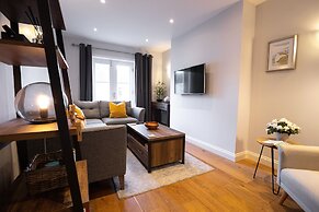 Silverdale Mews