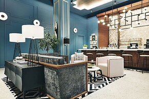 Kinley Cincinnati Downtown, a Tribute Portfolio Hotel