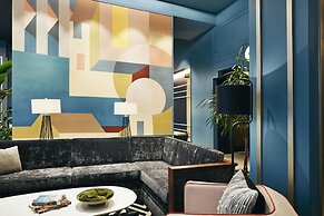 Kinley Cincinnati Downtown, a Tribute Portfolio Hotel