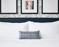 Kinley Cincinnati Downtown, a Tribute Portfolio Hotel