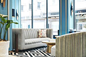 Kinley Cincinnati Downtown, a Tribute Portfolio Hotel