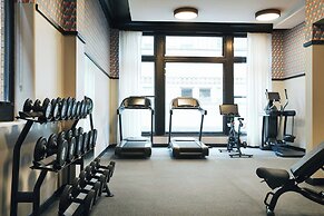 Kinley Cincinnati Downtown, a Tribute Portfolio Hotel