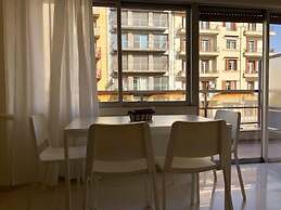 InCity El Metro 101, Deluxe Studio