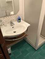 Vittoria Guest House - Battipaglia