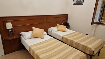 Vittoria Guest House - Battipaglia