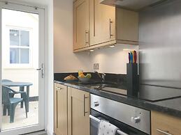 Lux Blu - Truro Apartment