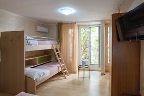 Vittoria Guest House - Salerno