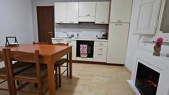 Vittoria Guest House - Salerno