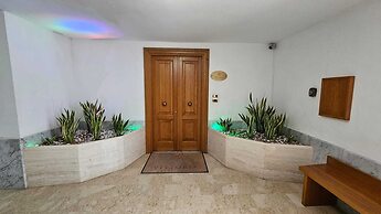 Vittoria Guest House - Salerno