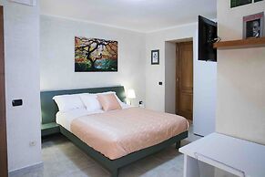 Vittoria Guest House - Salerno