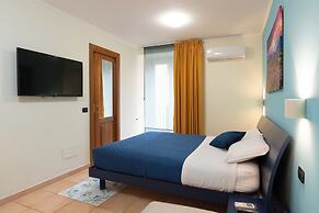Vittoria Guest House - Salerno