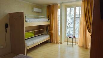 Vittoria Guest House - Salerno