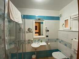Vittoria Guest House - Salerno