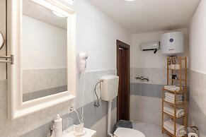 Vittoria Guest House - Salerno