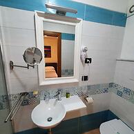 Vittoria Guest House - Salerno