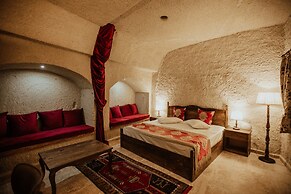 Alia Cave Hotel