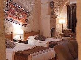 Kismet Cave Mansion