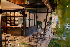 It's me Keawanong Hotel