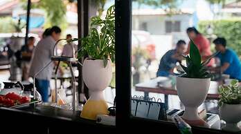 It's me Keawanong Hotel