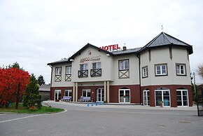 Amigo Hotel