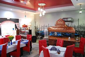 Amigo Hotel