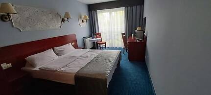 Amigo Hotel