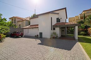Casa do Lido by An Island Apart